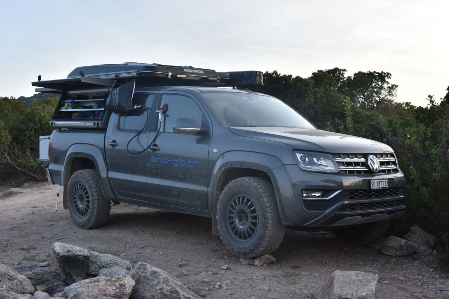 Abenteuerreisen mit dem Cabtop von pick-up-and-go